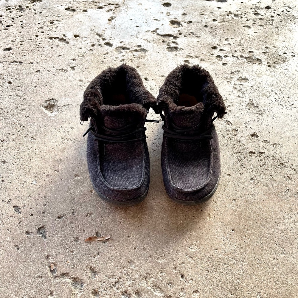 Little Girls Black Furry Hey Dude Shoes